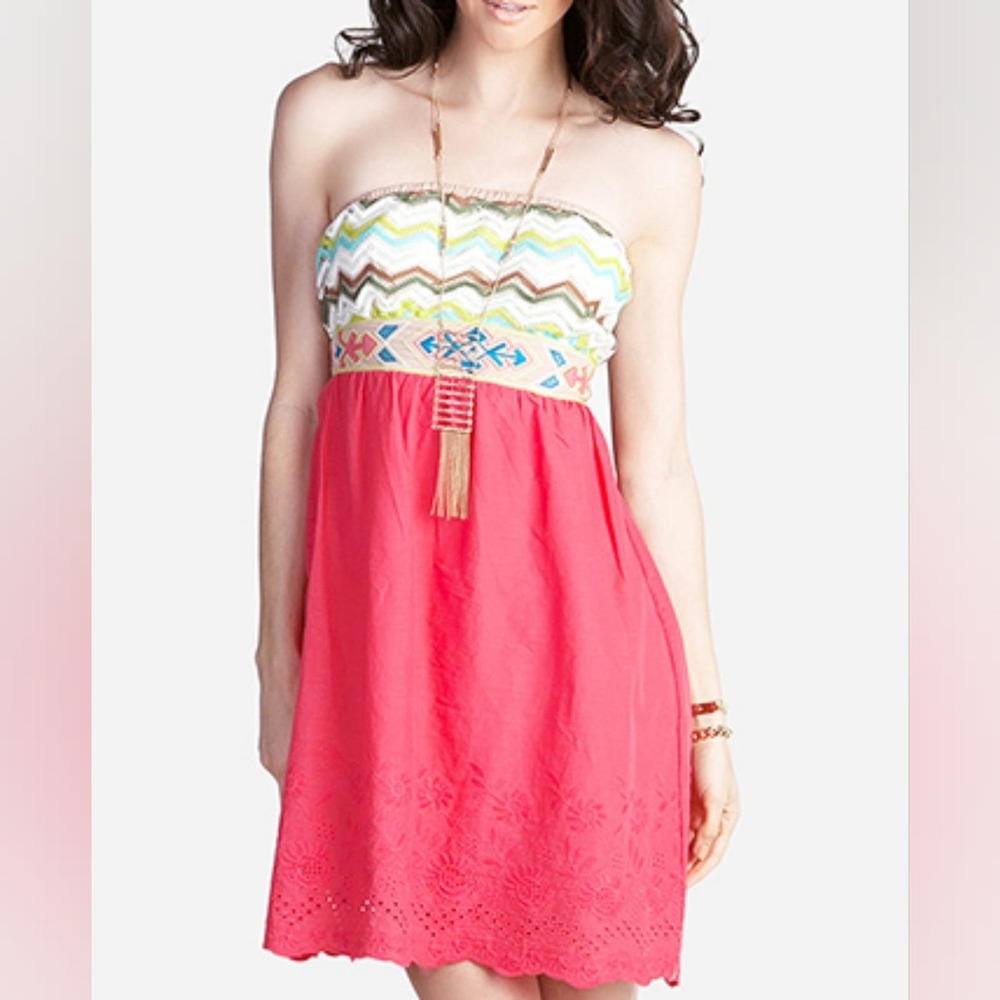 Flying Tomato Crochet Embroidered Strapless Vacation Dress Size Large Coral